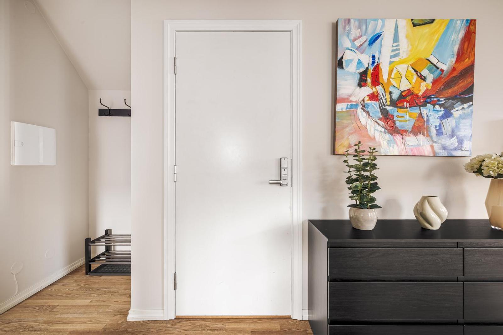 Rosen Apartment *